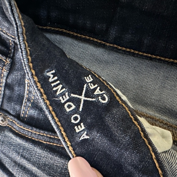 AEO American Eagle Denim Cutoff Shorts in Super Stretch Like New AEO Denim Cafe - Picture 9 of 11